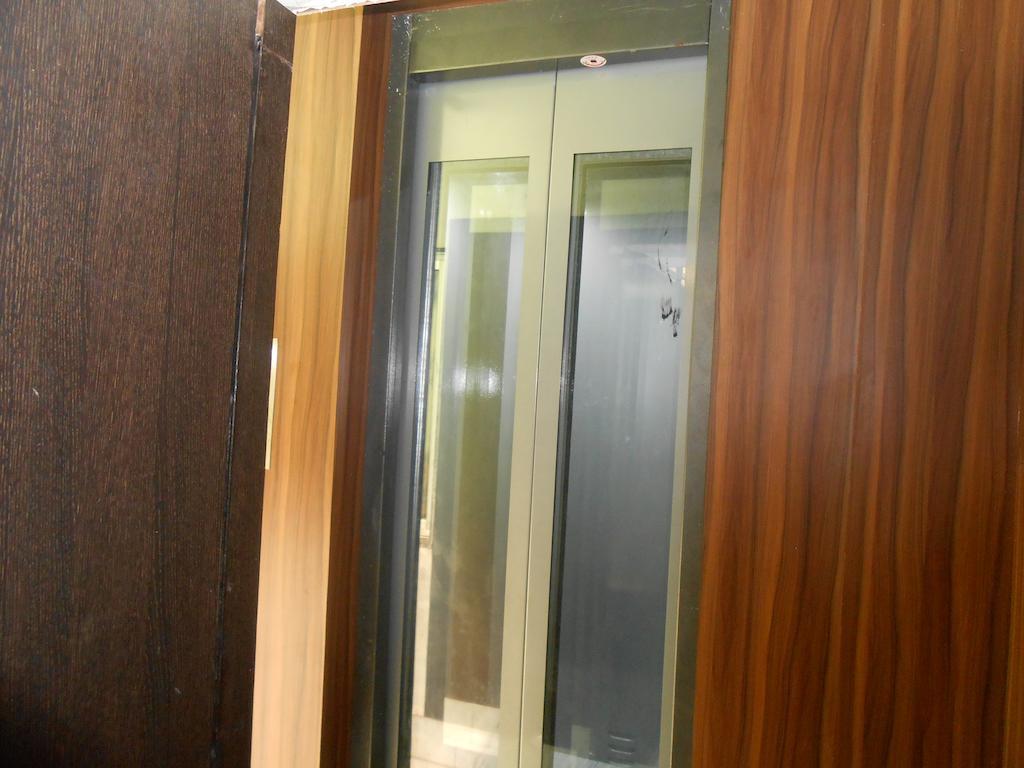 โรงแรมมัลเบอร์รี่ โกลกาตา ภายนอก รูปภาพ